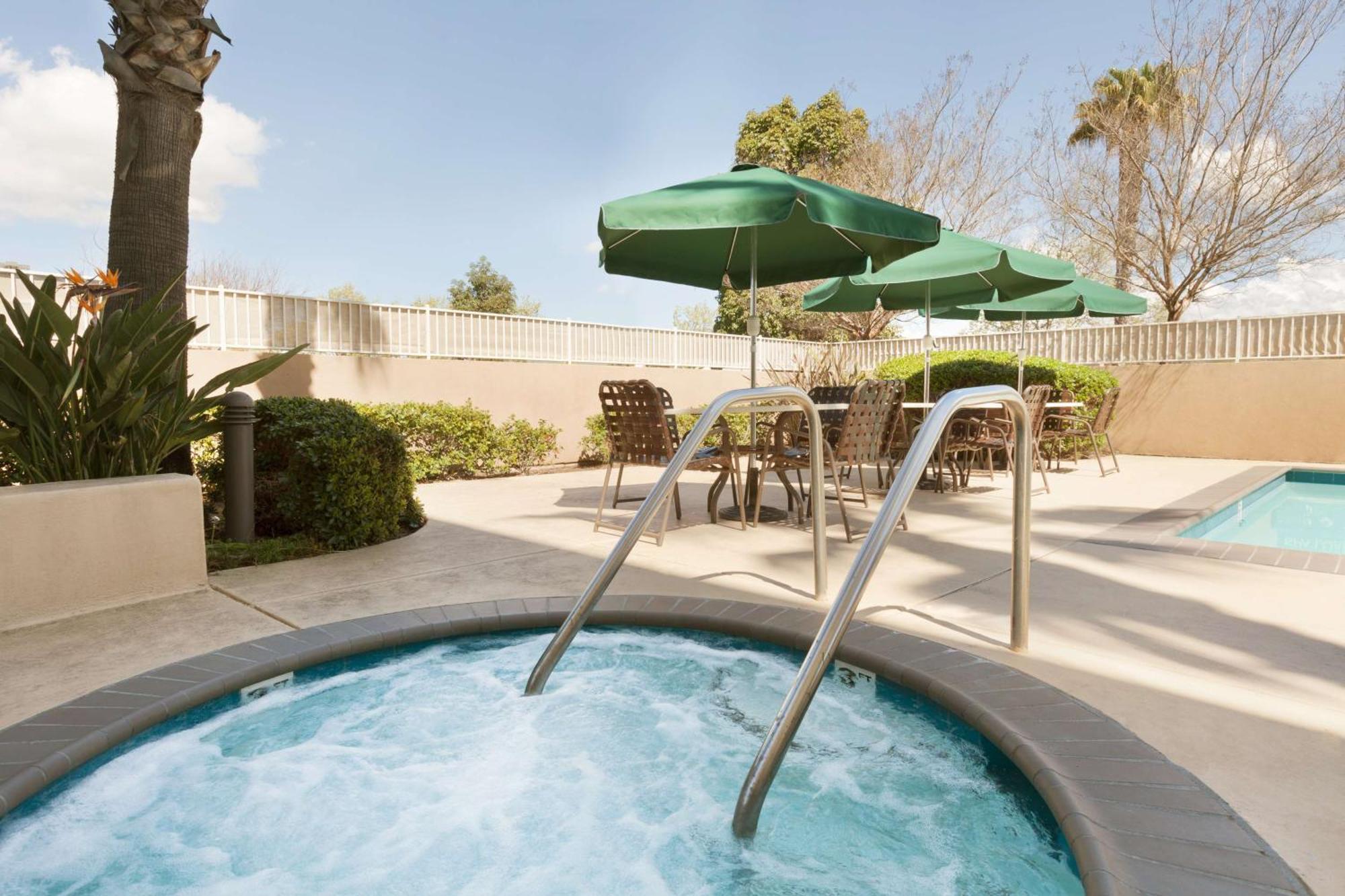 Hilton Garden Inn San Jose/Milpitas Εξωτερικό φωτογραφία